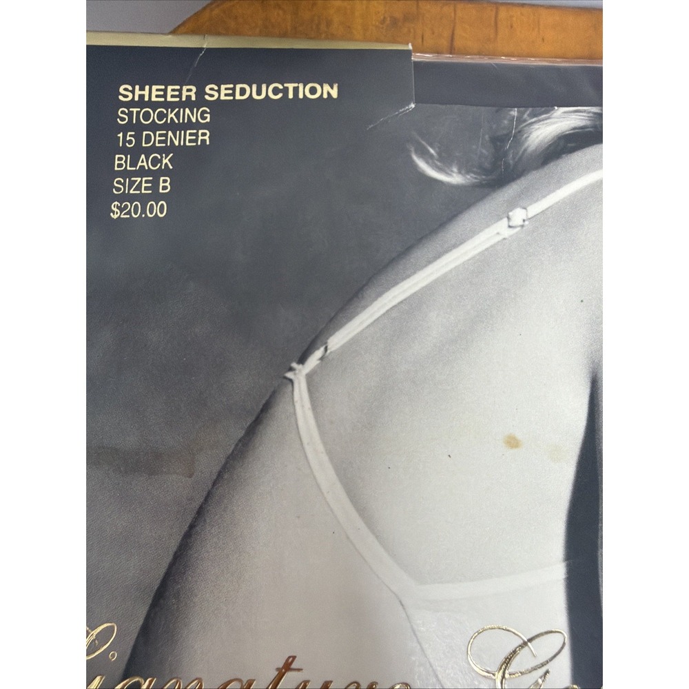 Victoria's Secret Signature Gold Sheer Seduction Stockings 15 Denier Black SizeB - Picture 3 of 13